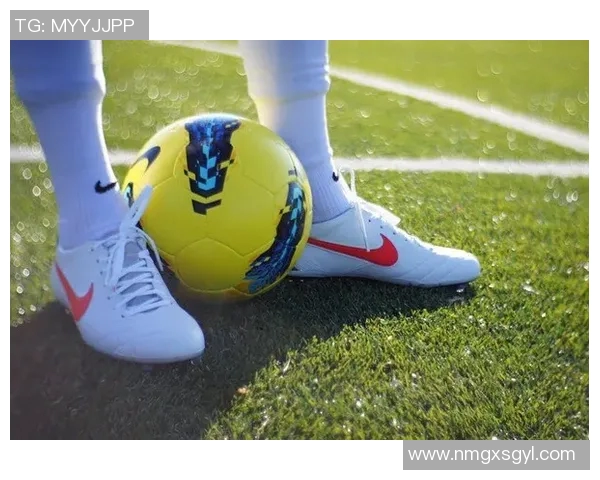 足球明星被亲吻鞋子的背后故事揭示了荣耀与谦逊的完美结合 足球明星被亲吻鞋子的背后故事揭示了荣耀与谦逊的完美结合